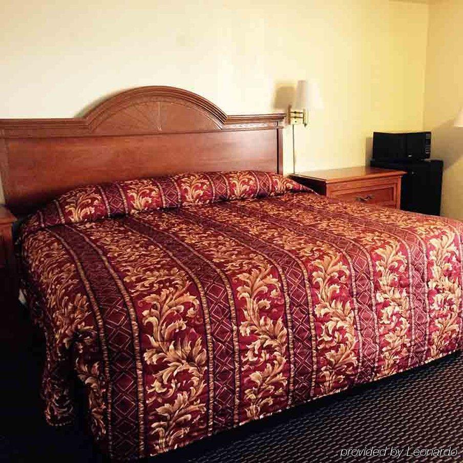 Travelers Inn Мидуэст-Сити Экстерьер фото