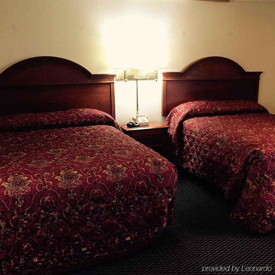 Travelers Inn Мидуэст-Сити Экстерьер фото