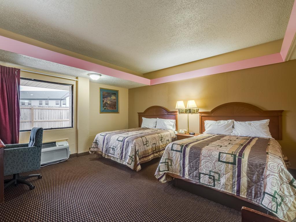 Travelers Inn Мидуэст-Сити Экстерьер фото