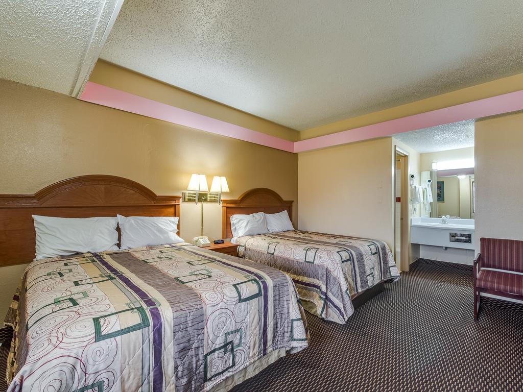 Travelers Inn Мидуэст-Сити Экстерьер фото