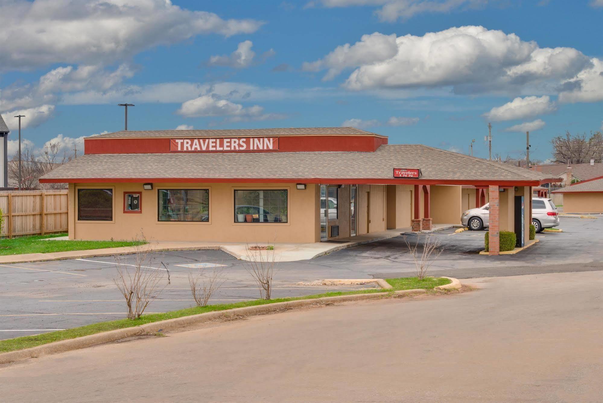 Travelers Inn Мидуэст-Сити Экстерьер фото
